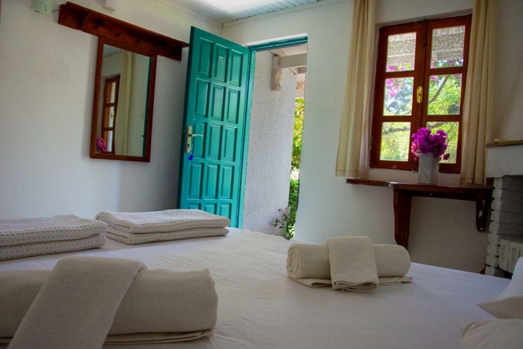 Myndos Bed & Breakfast Bodrum Екстериор снимка